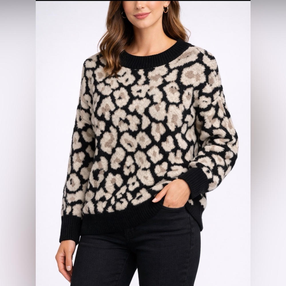 Vince Camuto Women’s Leopard Print Knit Sweater Size M Black Beige(C45)